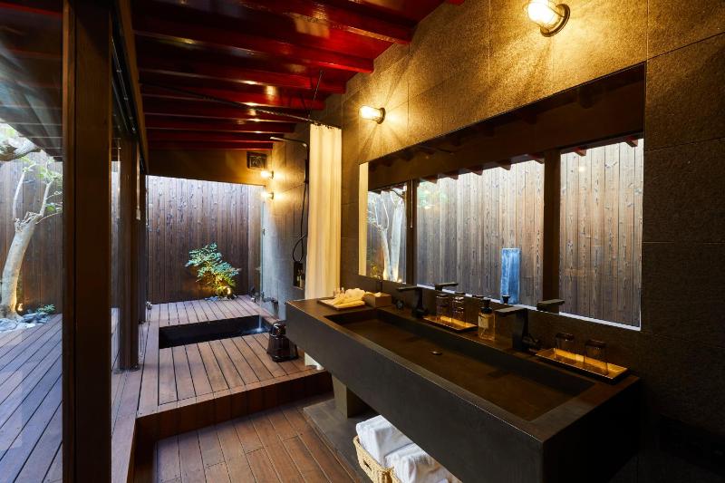 Rinn Premium Nijo Castle North - image 12