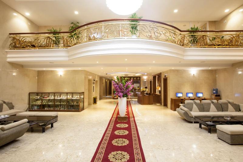 Moonlight Hotel Da Nang - Near Dragon Bridge - image 4