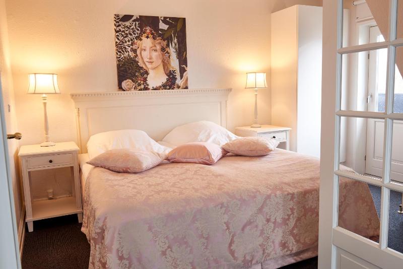 Suite image 2