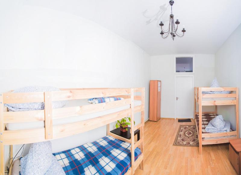 Bed in 4-Bed Dormitory Room image 3