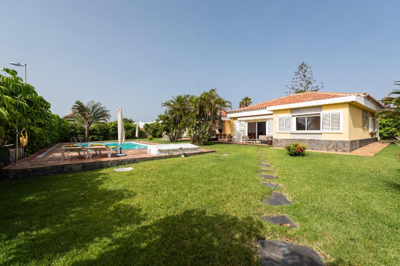 Bungalows Cordial Macaro Beach - image 15