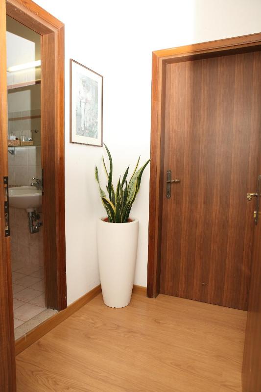 Deluxe Triple Room with Sea View image 2
