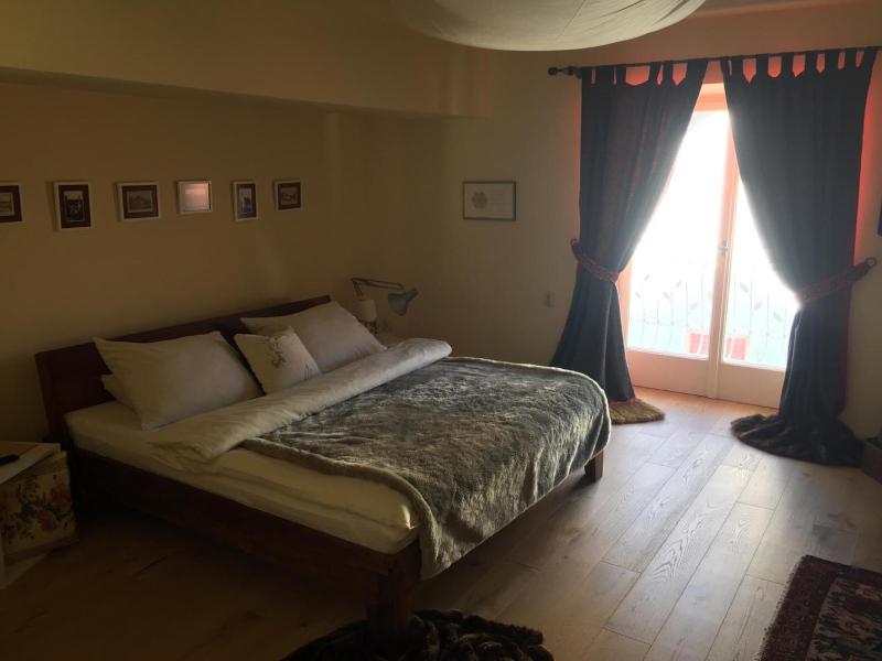Junior Suite with Balcony image 3