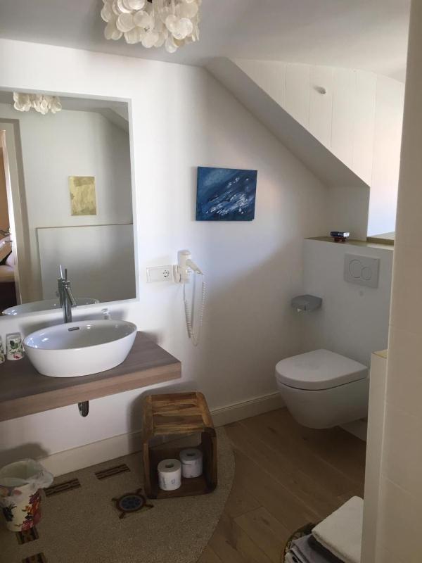 Junior Suite with Balcony image 4