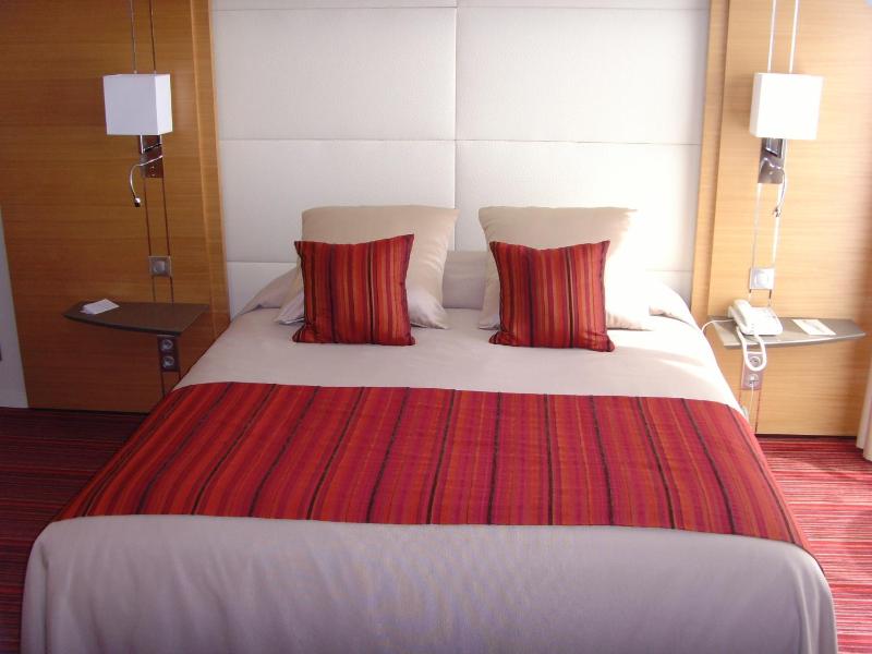 Standard Double Room with Sea or Pool View image 3