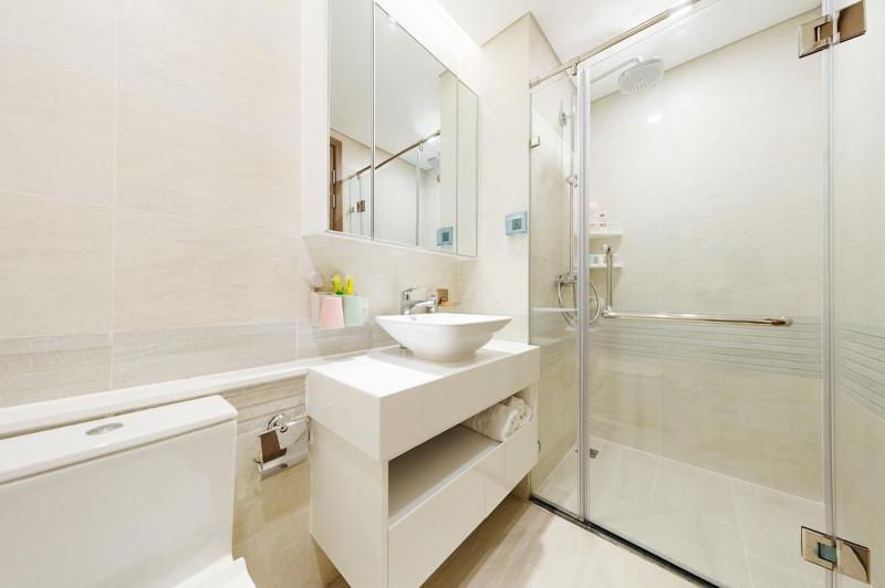 Sunshine Balcony Apartment in VINHOMES METROPOLIS near Lotte Hanoi - image 9