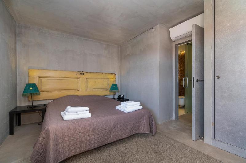 Suite image 1