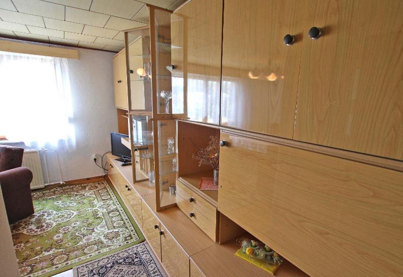 One-Bedroom Apartment image 2