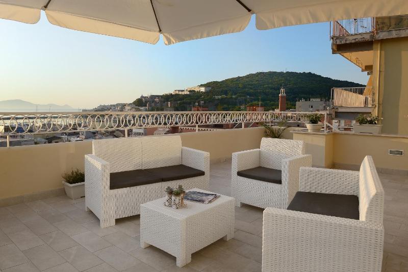 La terrazza dei colori - image 25