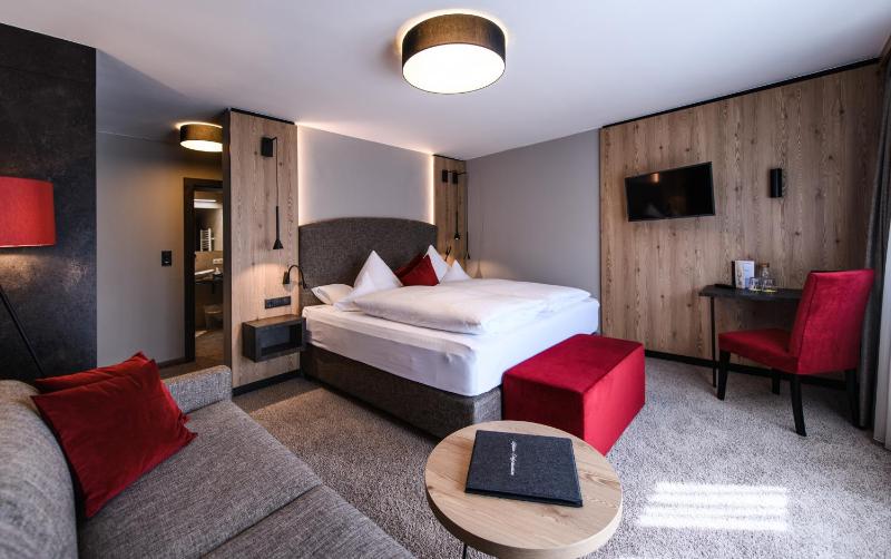 Junior Suite image 4