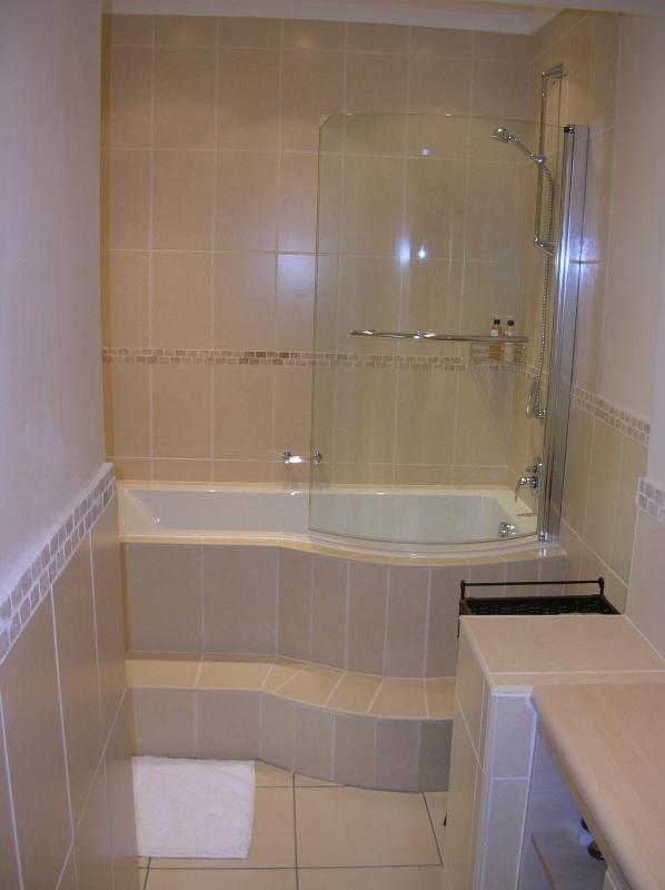 Luxury Double or Twin Room with Kitchenette image 2