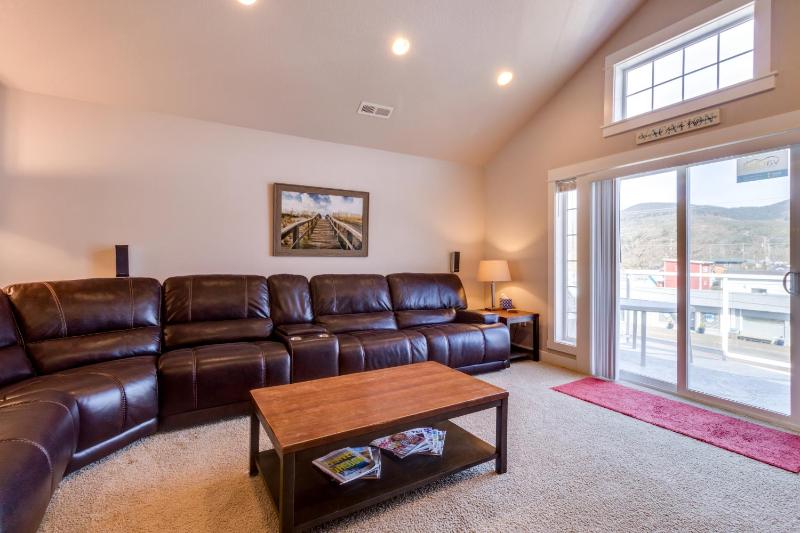 Three Bedroom House image 2