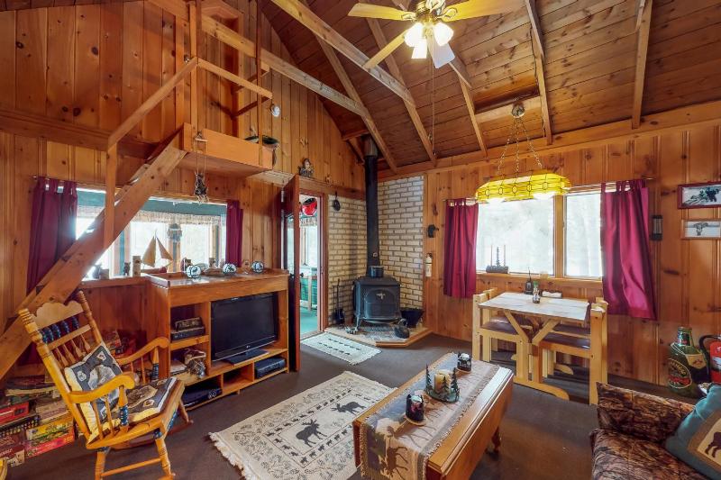 Three Bedroom House image 4