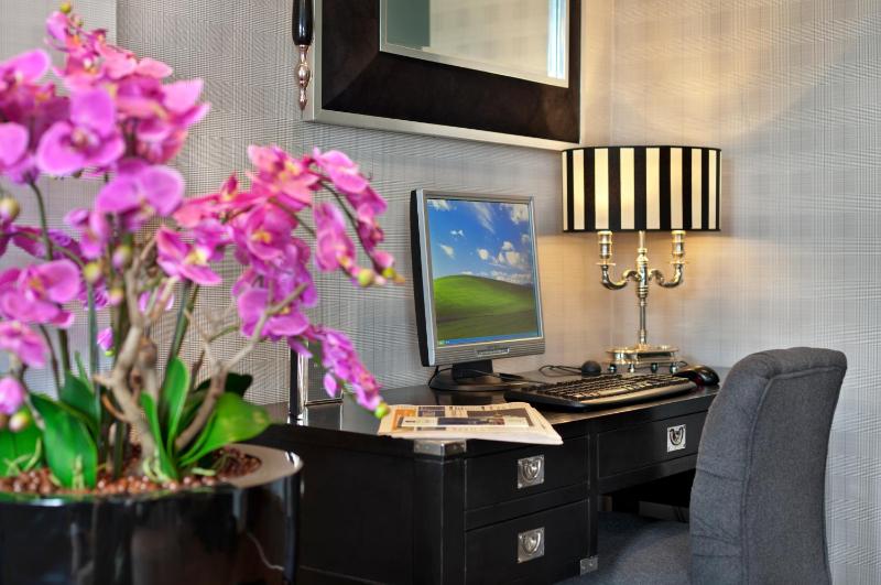 Tryp By Wyndham Luebeck Aquamarin - image 13