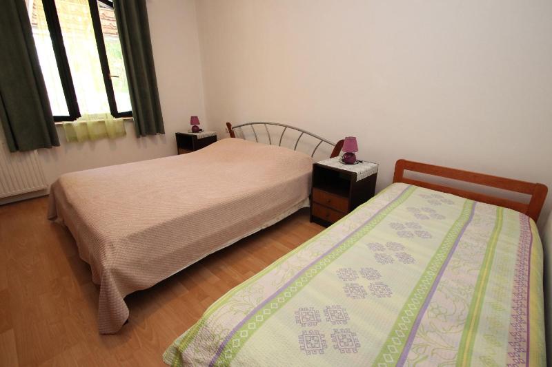 Apartments Saša - pets friendly! - image 5