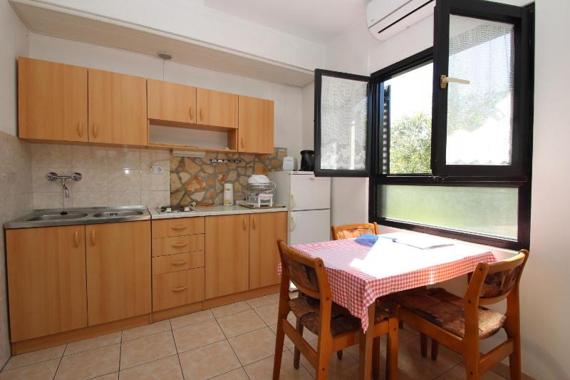 Apartments Saša - pets friendly! - image 8