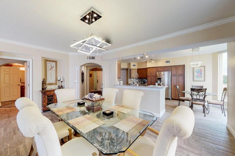 Three Bedroom Apartment image 2