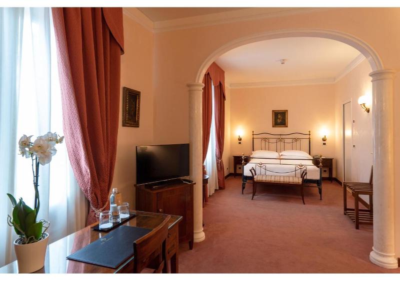PHI Hotel Canalgrande - image 45