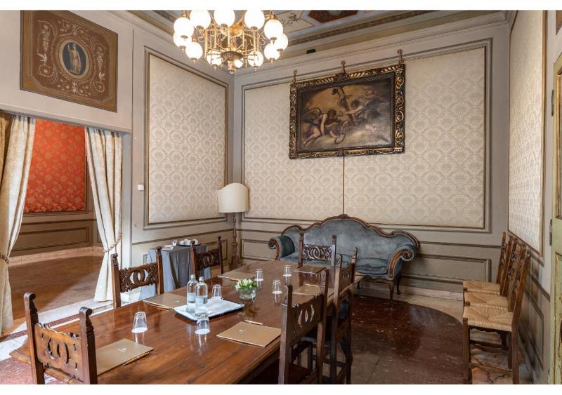 PHI Hotel Canalgrande - image 38