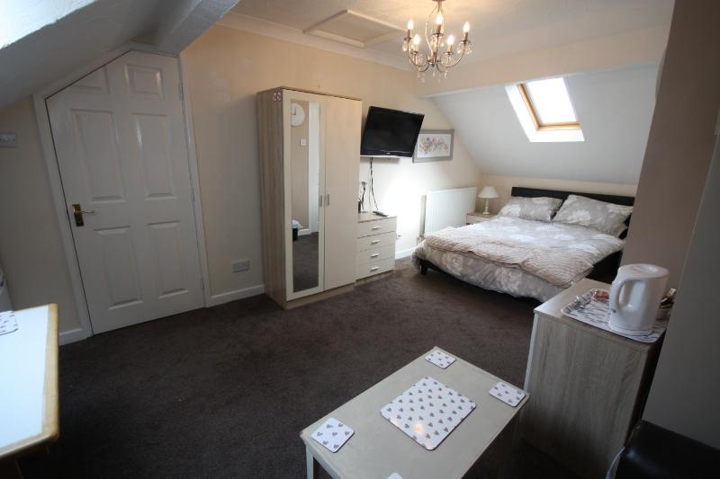 Deluxe Double Studio image 2