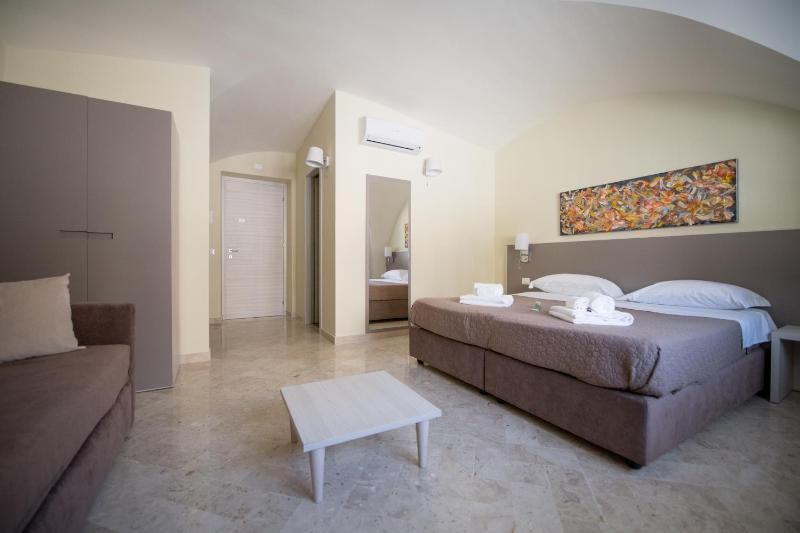 Historico Loft & Rooms Palazzo Adragna XIX - image 45