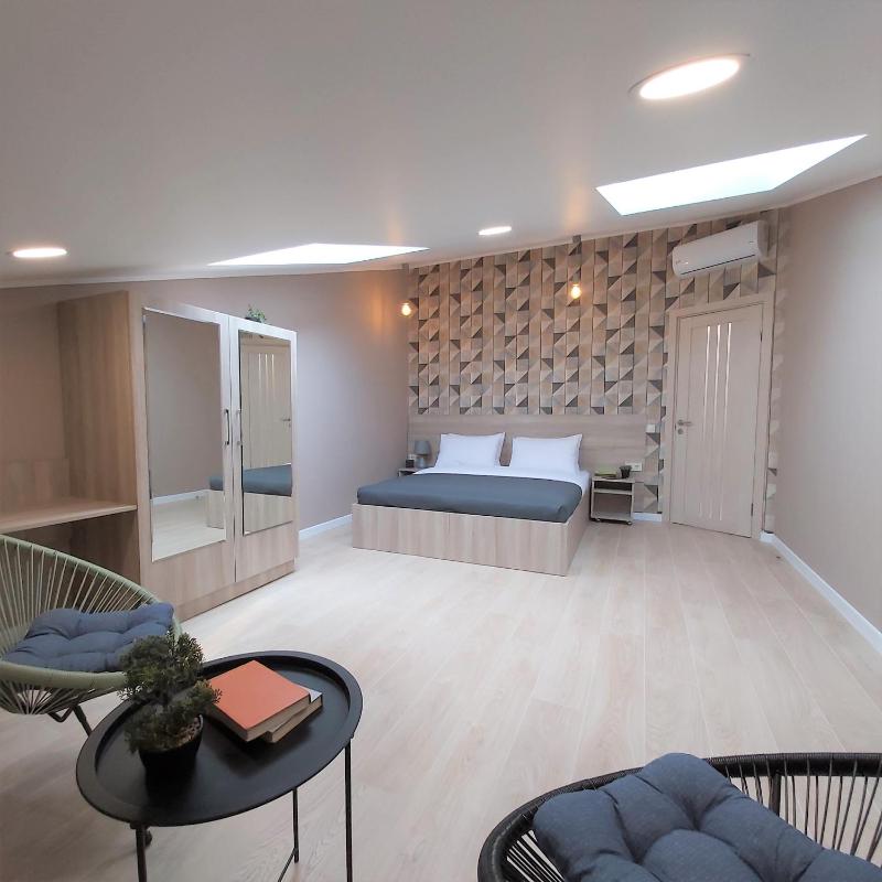 Two-Bedroom Apartment near Forum Lviv - image 7