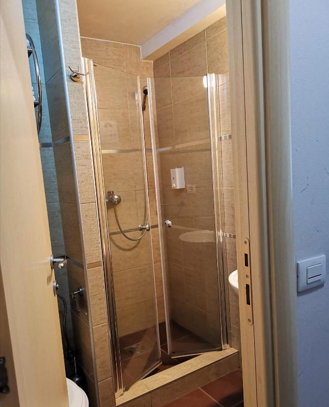 One-Bedroom Apartment image 3
