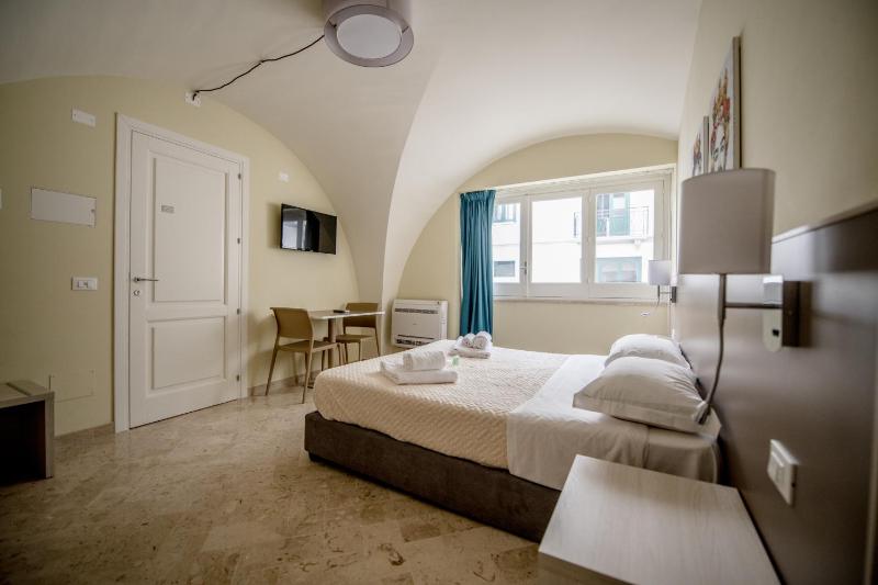 Historico Loft & Rooms Palazzo Adragna XIX - image 28