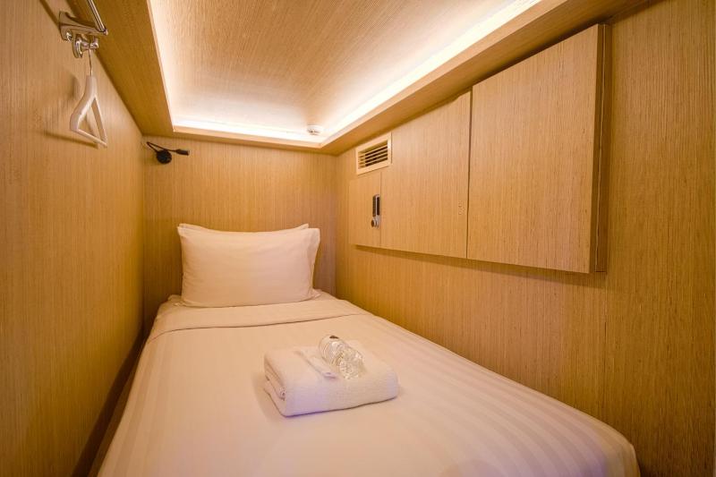 CUBE Boutique Capsule Hotel at Kampong Glam - image 7