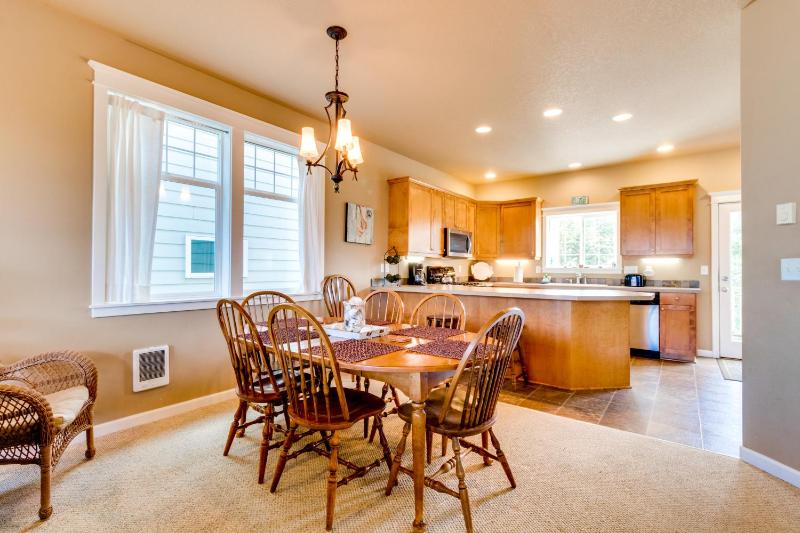Three Bedroom House image 2