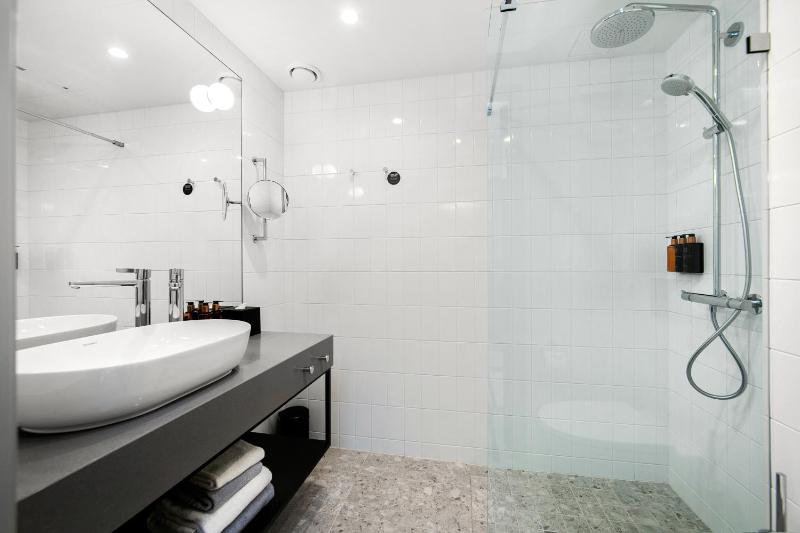 Superior Double Room image 3