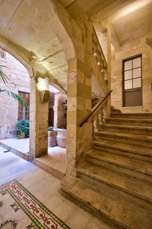 Palazzo Rose of Rhodes by Vallettastay - image 11