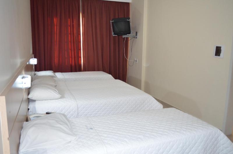 Lux Hotel - image 5