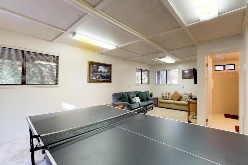 Three Bedroom House image 2