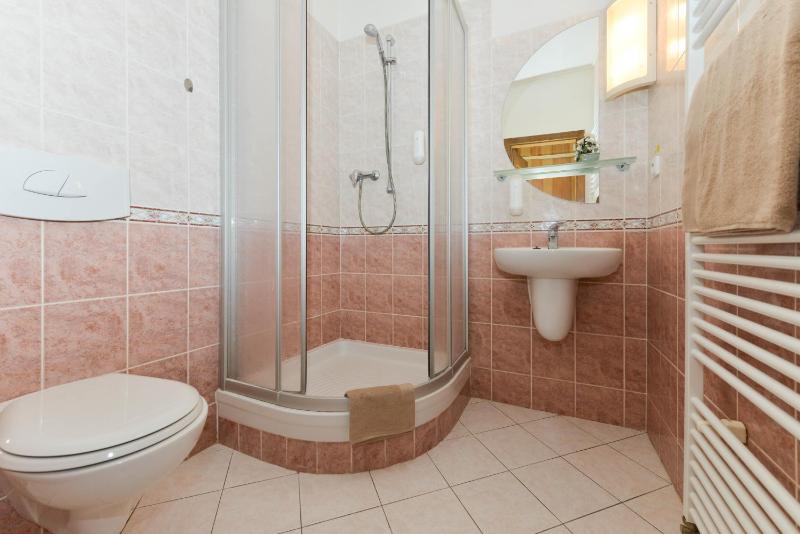 Single Room image 1