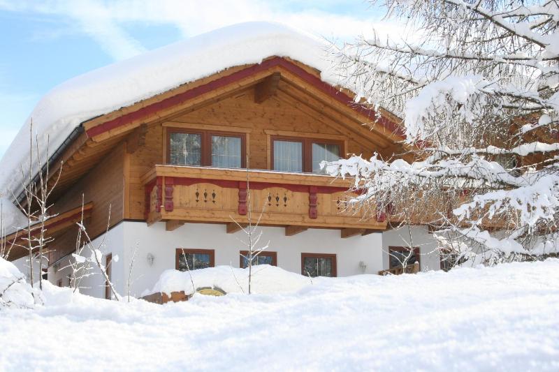 Chalet (6 Adults) image 1