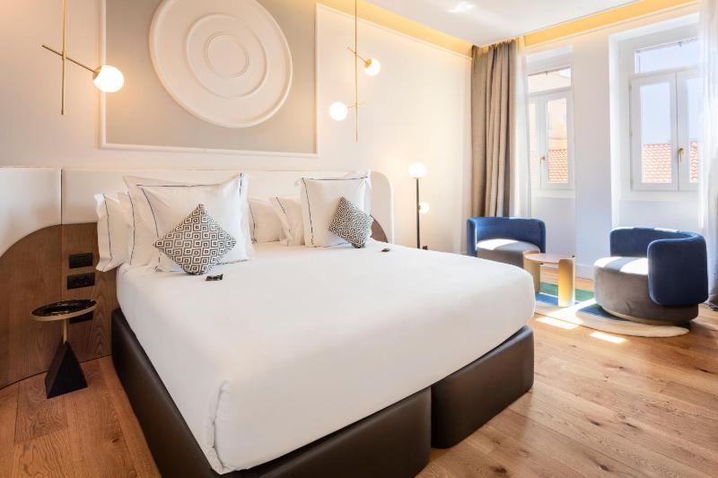 Premium Room image 2