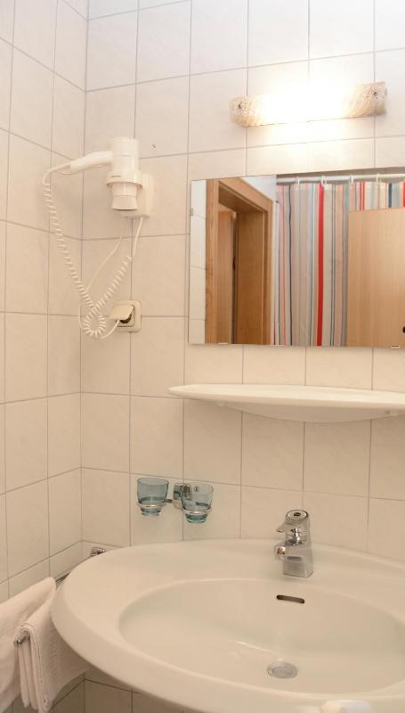 Triple Room image 2