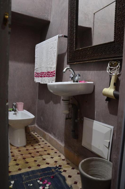 Riad Wink - image 13