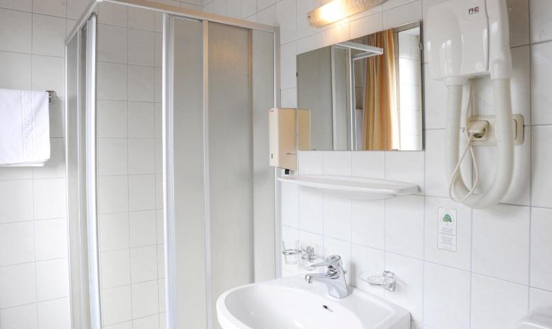 Single Room image 2