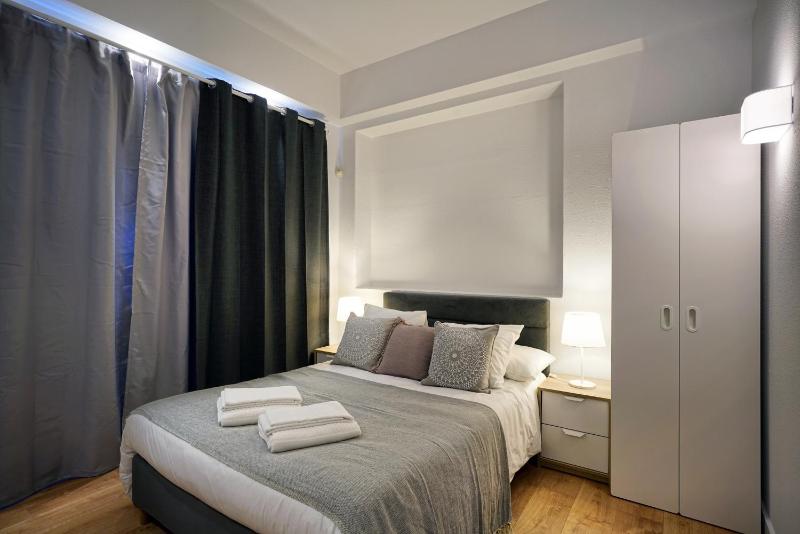 Economy Double Room image 2