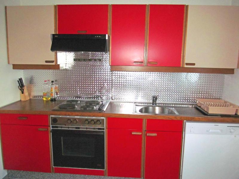 Luxury Two-Bedroom Apartment image 4