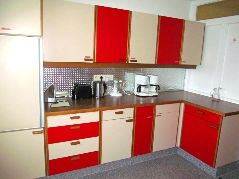 Luxury Two-Bedroom Apartment image 3