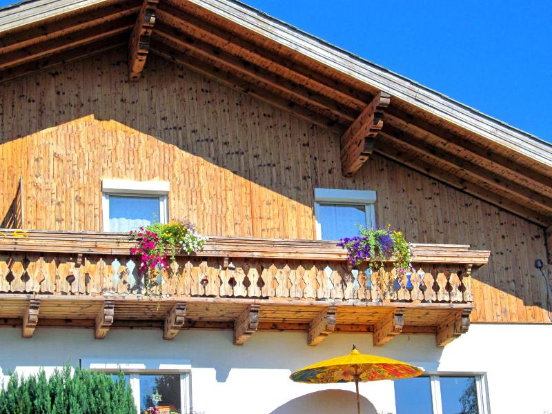 Two-Bedroom Apartment with Balcony image 2