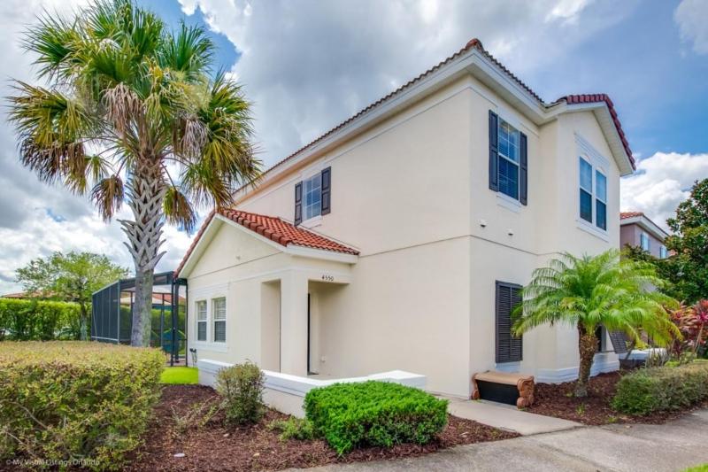 Bella Vidatown Home With Full Size Pool! Townhouse - image 23