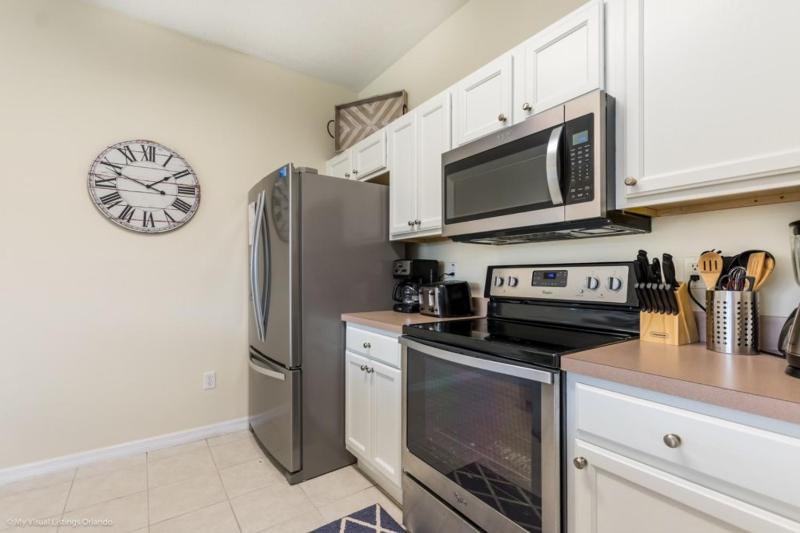Bella Vidatown Home With Full Size Pool! Townhouse - image 20