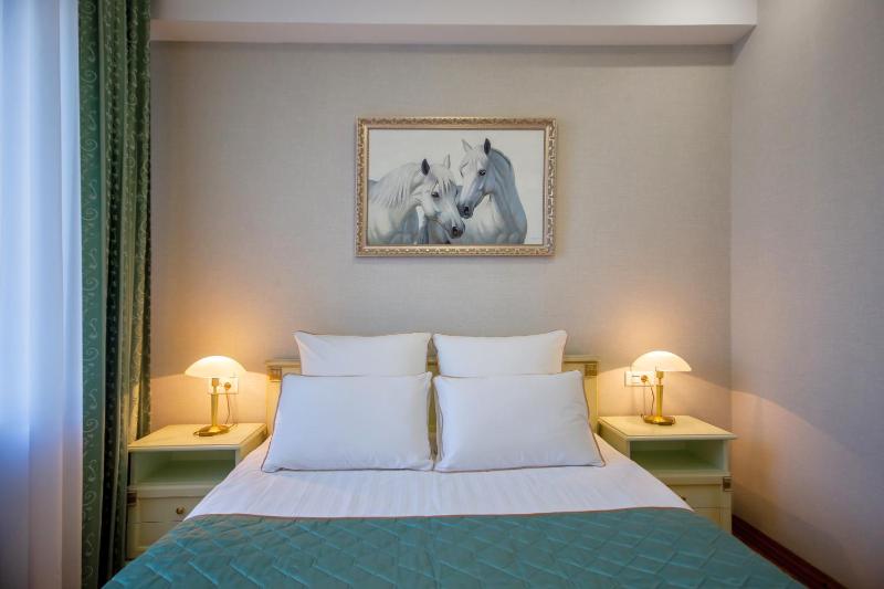 Junior Suite image 2