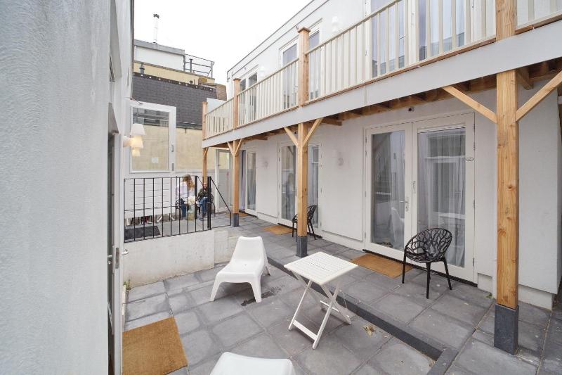 Double Room with Terrace image 1