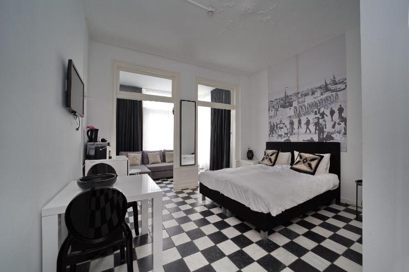 Hotel Zeespiegel - image 8