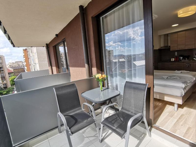 Corvin holiday Apartments hotel - image 14